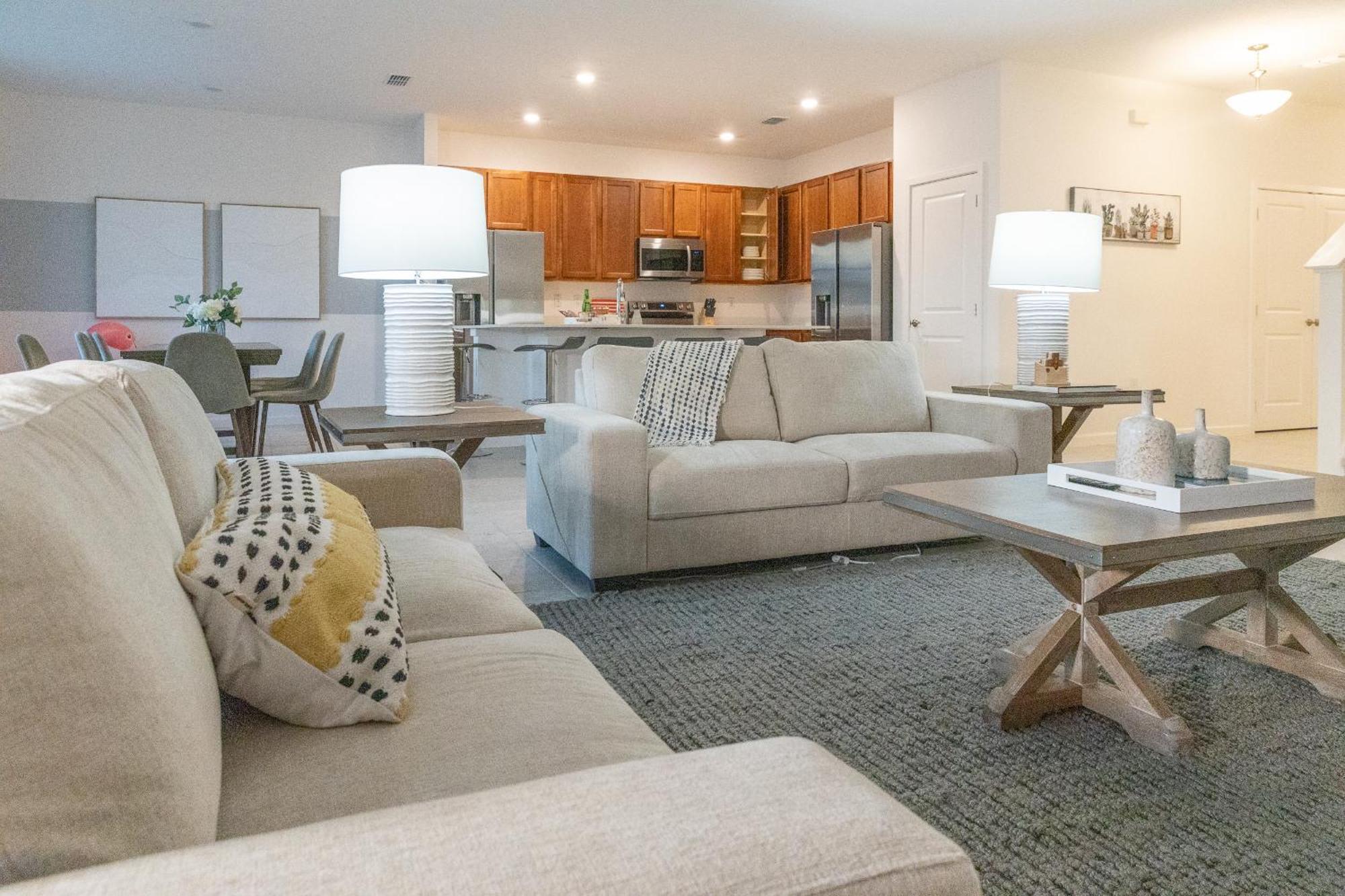 Waterfront Brand New Modern Luxury 8 Bedroom Pool House! Sleeps 16 Kissimmee Kültér fotó
