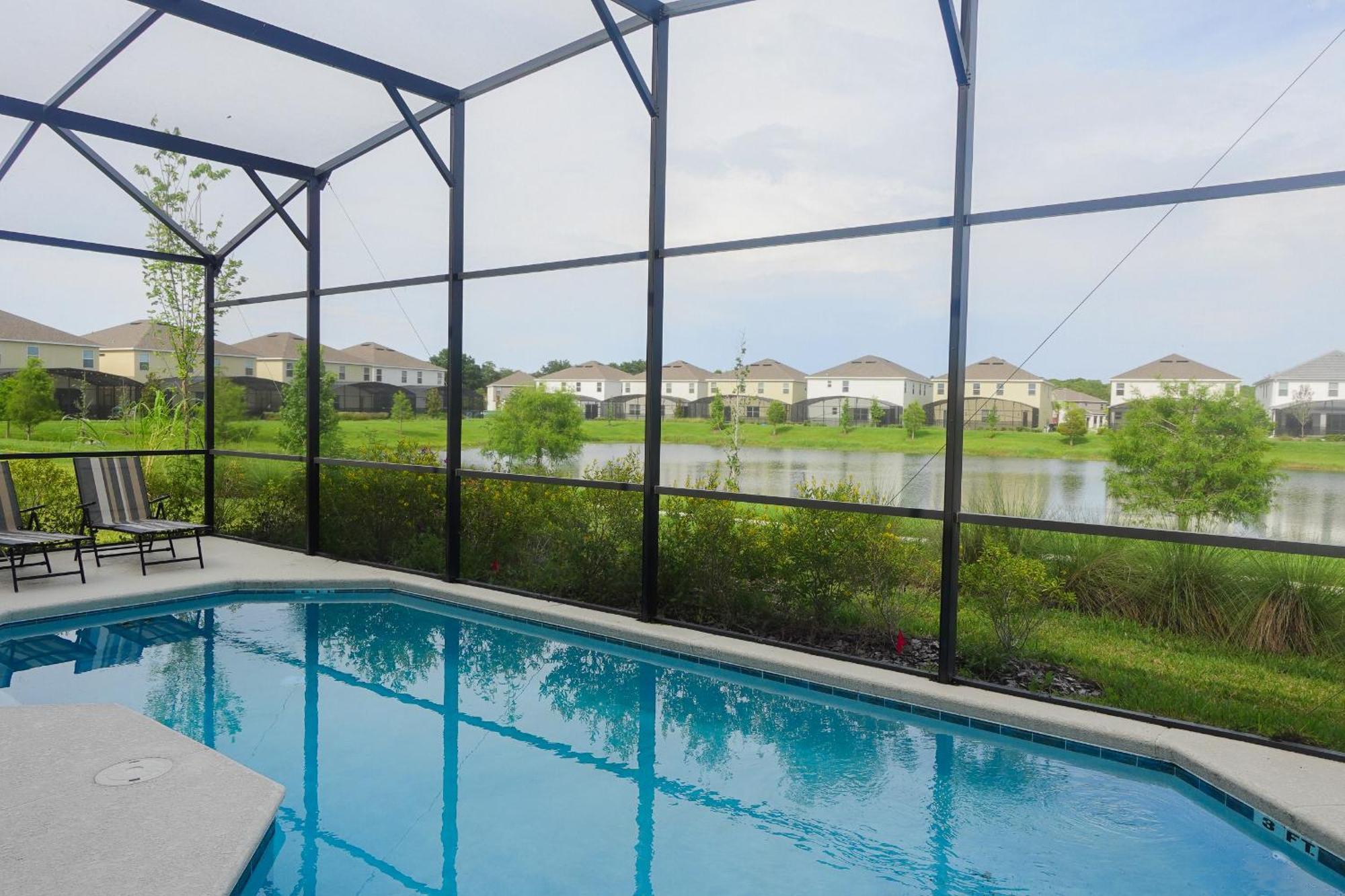 Waterfront Brand New Modern Luxury 8 Bedroom Pool House! Sleeps 16 Kissimmee Kültér fotó
